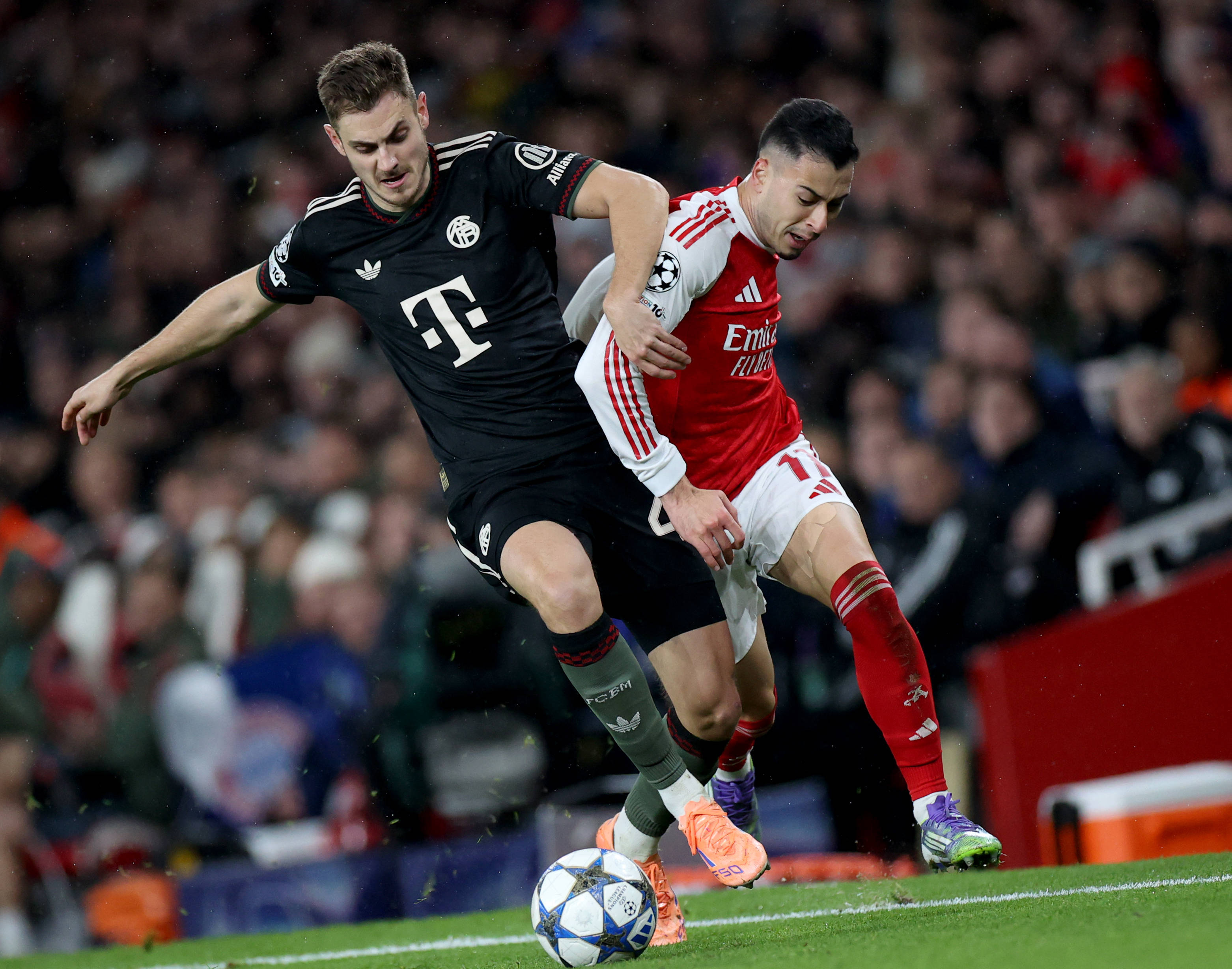 梅西贡献1球3助，迈阿密国际首次晋级美职联东部决赛（梅西1射3传助力，迈阿密国际史上首次闯入美职联东部决赛）