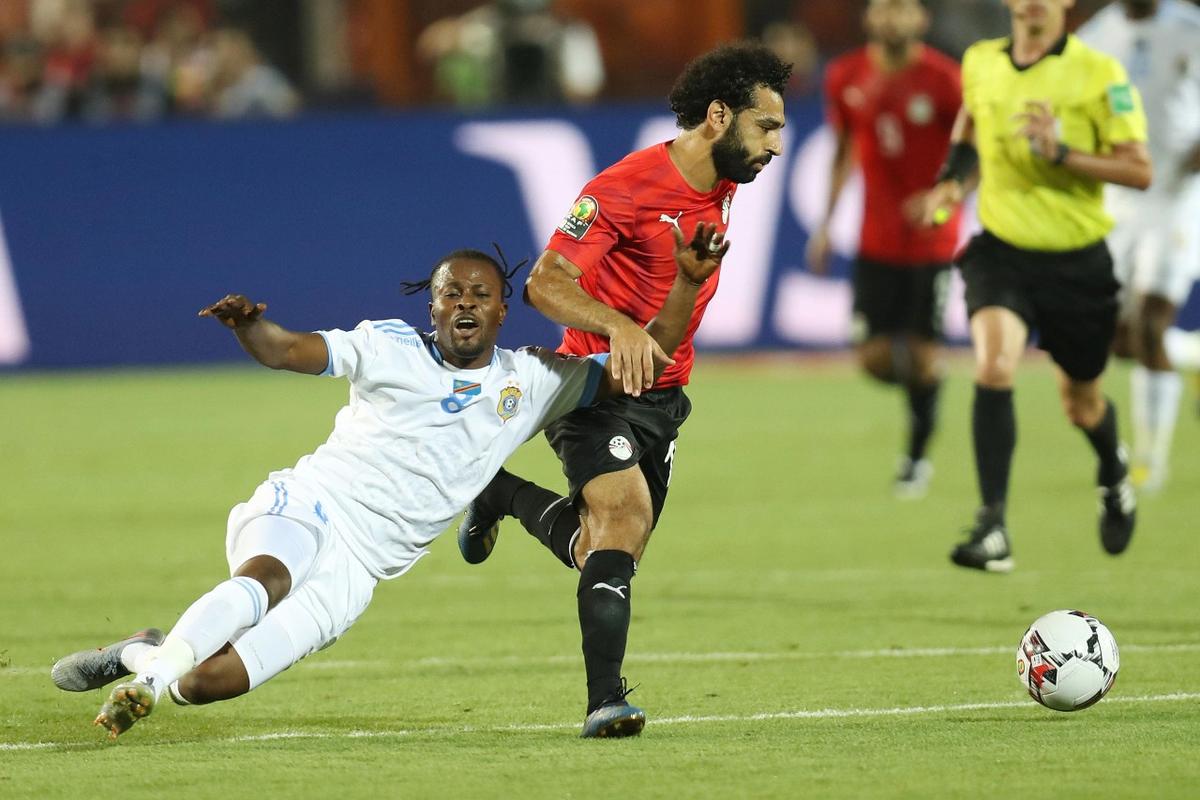 齐沃：要振作和学习，足球和生活总会有转机；伤员周日难复出（齐沃：保持积极学习，球场与人生终会迎来转机；多名伤员周日恐难登场）