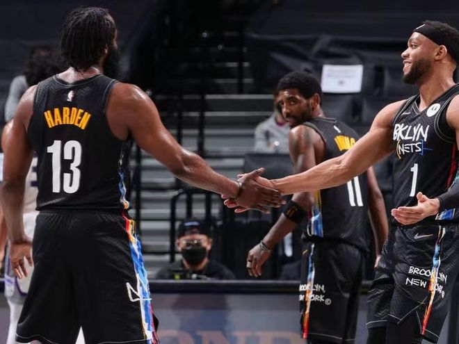 意天空：圣地亚哥尚未恢复完整合练，大概率会缺席米兰德比（意天空：圣地亚哥仍未恢复合练，恐将无缘米兰德比）