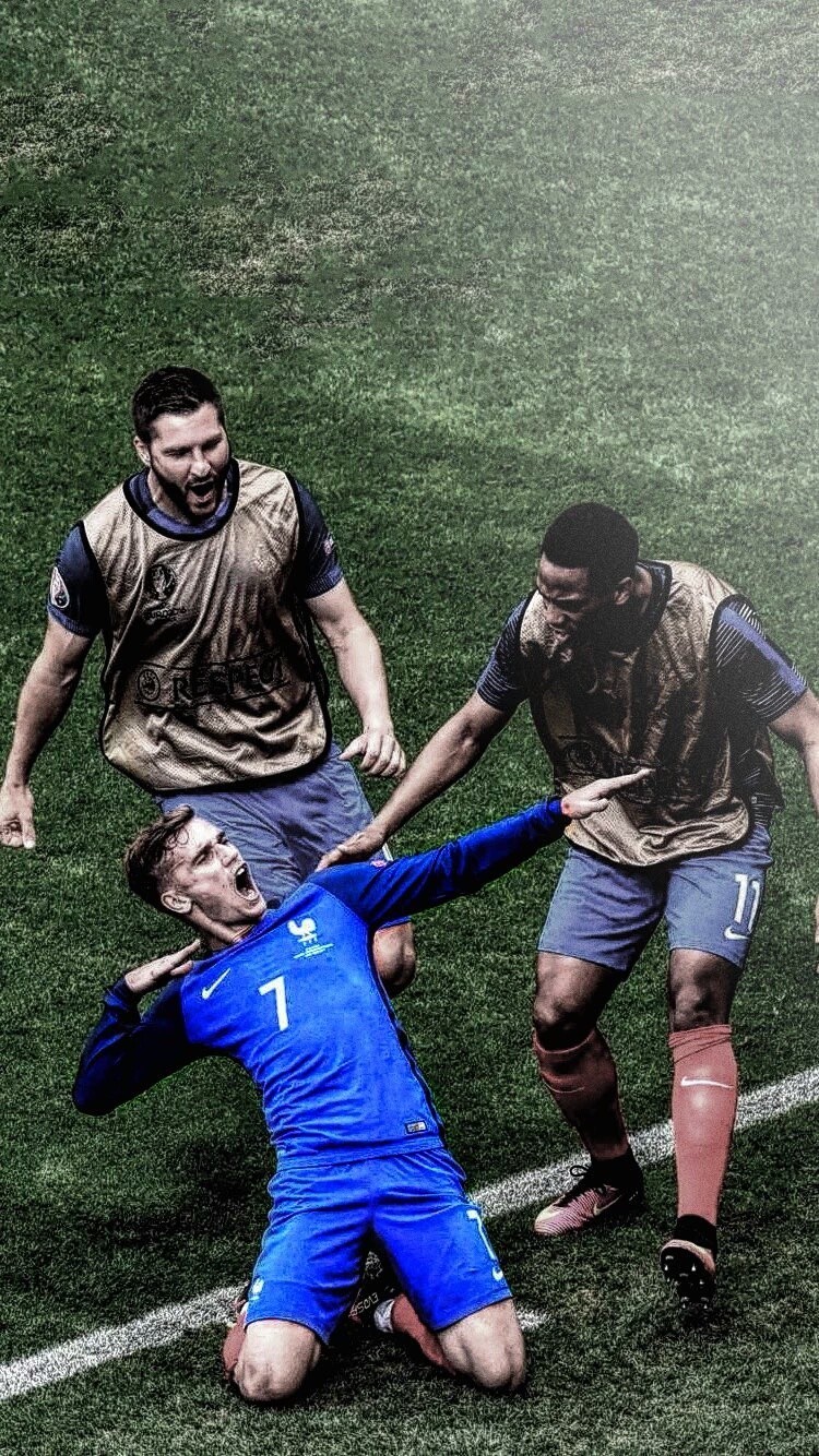 曼联球员即将征战非洲杯，主帅阿莫林的“沮丧”与战略博弈（非洲杯将至：曼联多将出征，阿莫林的无奈与策略权衡）