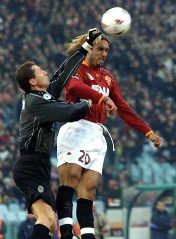 外媒：马拉多纳的宝马i8进行拍卖，起拍价1万欧元（外媒曝马拉多纳的宝马i8将上拍，起拍价1万欧元）