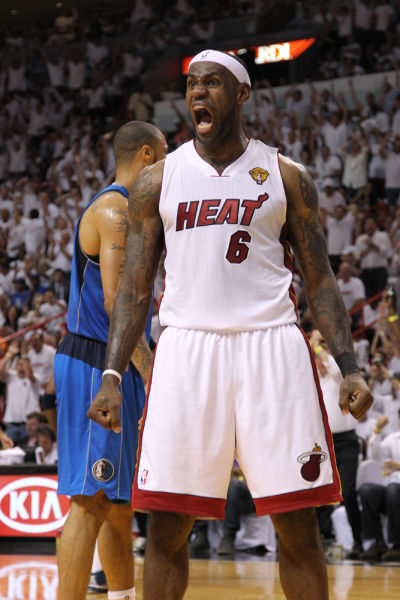 斯帕莱蒂：所有人都不满意，某些时刻连最低限度都没达到（斯帕莱蒂：无人满意，某些阶段连基本水准都未达标）