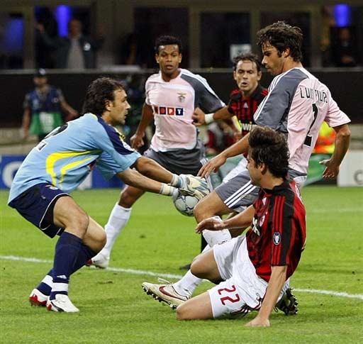 图片报：罗伊斯即将与洛杉矶银河续约至2027年底（《图片报》称：罗伊斯将与洛杉矶银河续约，合同至2027年底）