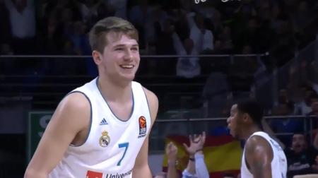 首夺美职联总冠军！梅西神了：季后赛6场6球7助 第47冠排历史第一（梅西封神！率队首捧美职联冠军：季后赛6战6球7助，第47冠独占历史第一）