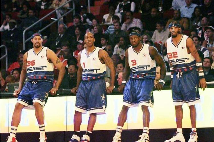 半场战报：梅州0-2英博，杨铭锐破门，毕津浩建功（半场：英博2-0领先梅州，杨铭锐、毕津浩相继破门）