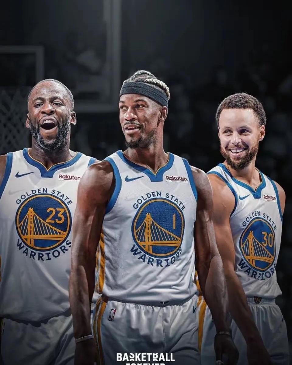 一场3-2让意甲榜首易主，阿莱格里神换人，让二追三奇迹逆袭（3-2逆转致意甲榜首易主，阿莱格里妙手换人上演让二追三奇迹）