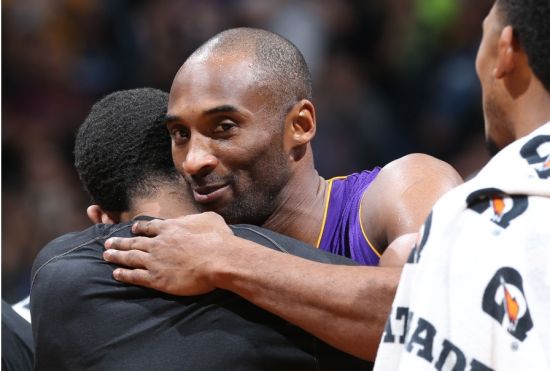 篮球湖人官方更新球员合同细节（湖人官方披露球员合同最新细节）